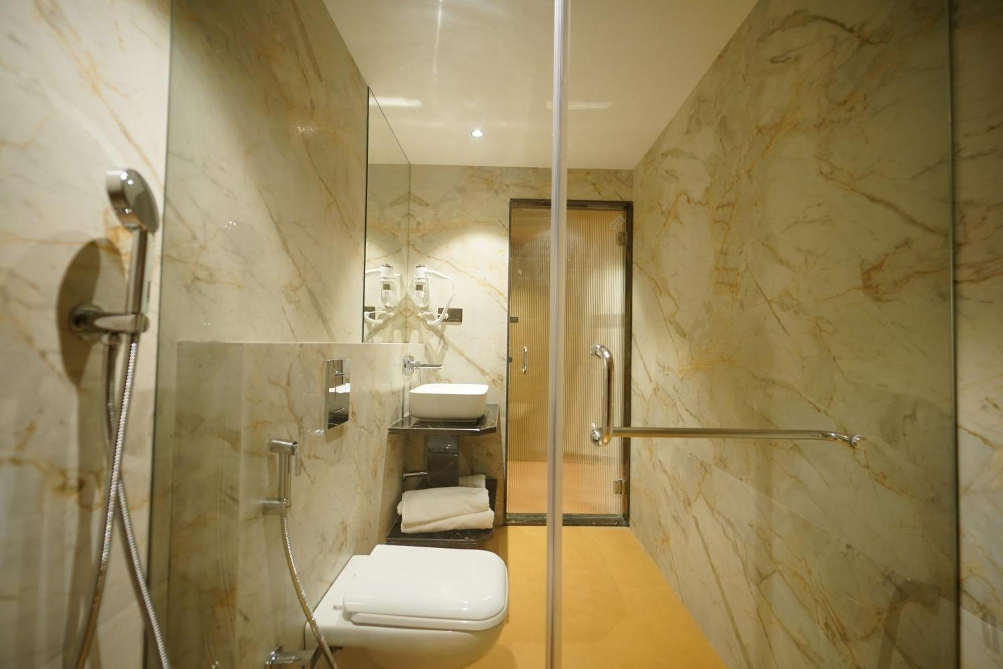 Hotel Park Inn Nellore - Near The Hospital & Highway Dış mekan fotoğraf